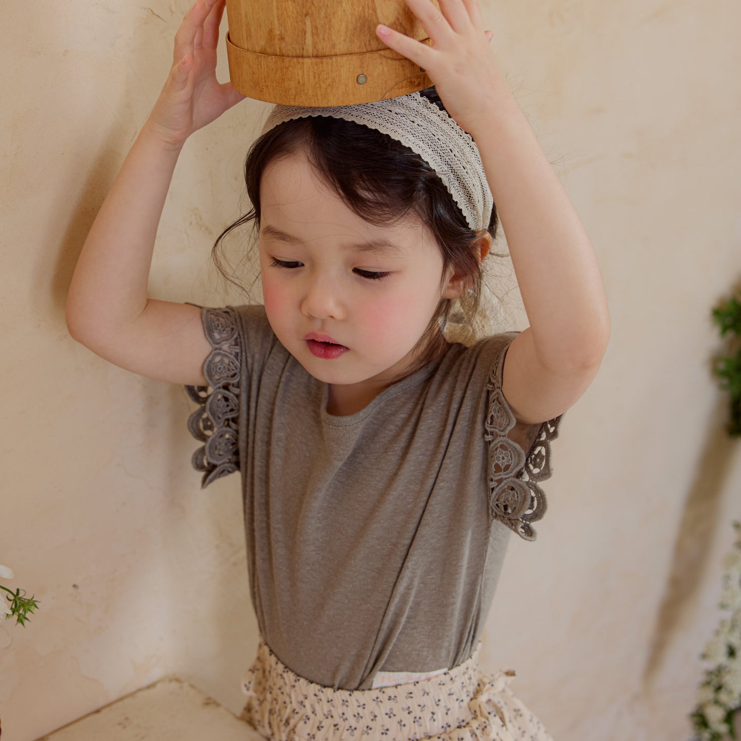 Linen-Blend T-Shirt with Lace Trim Sleeves