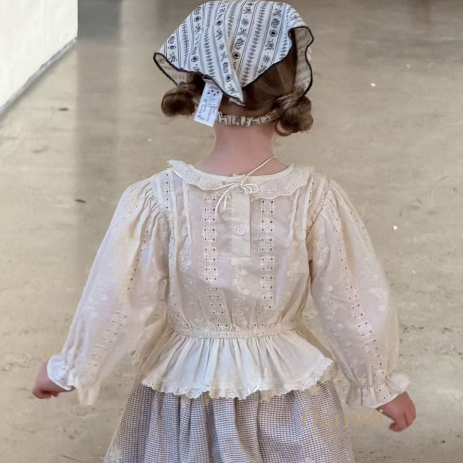 Lace Punching Blouse