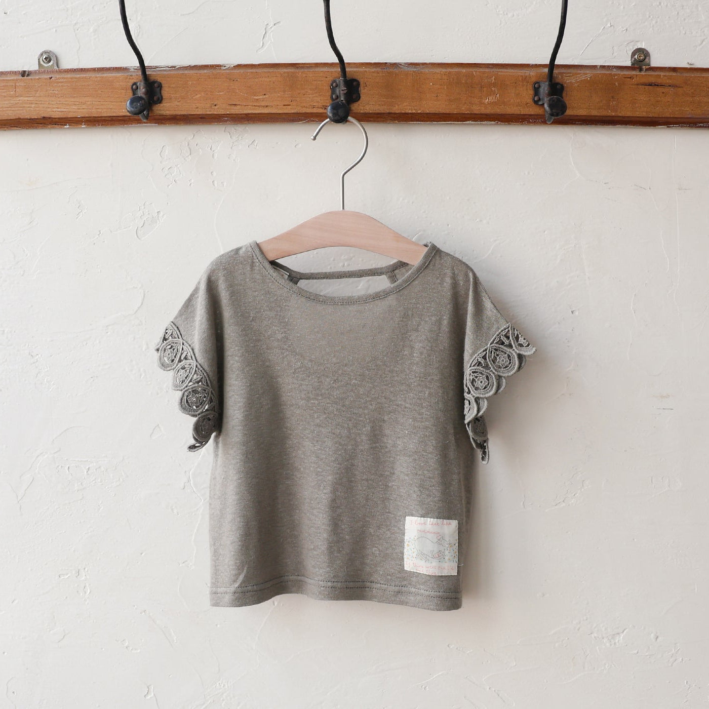 Linen-Blend T-Shirt with Lace Trim Sleeves