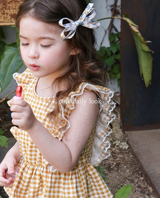 Gingham Ruffle Vest Blouse - yellow
