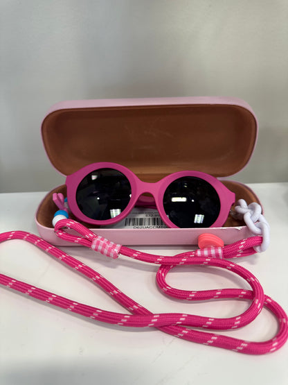 KIDS FASHION SUNGLASSES & CASE SET
