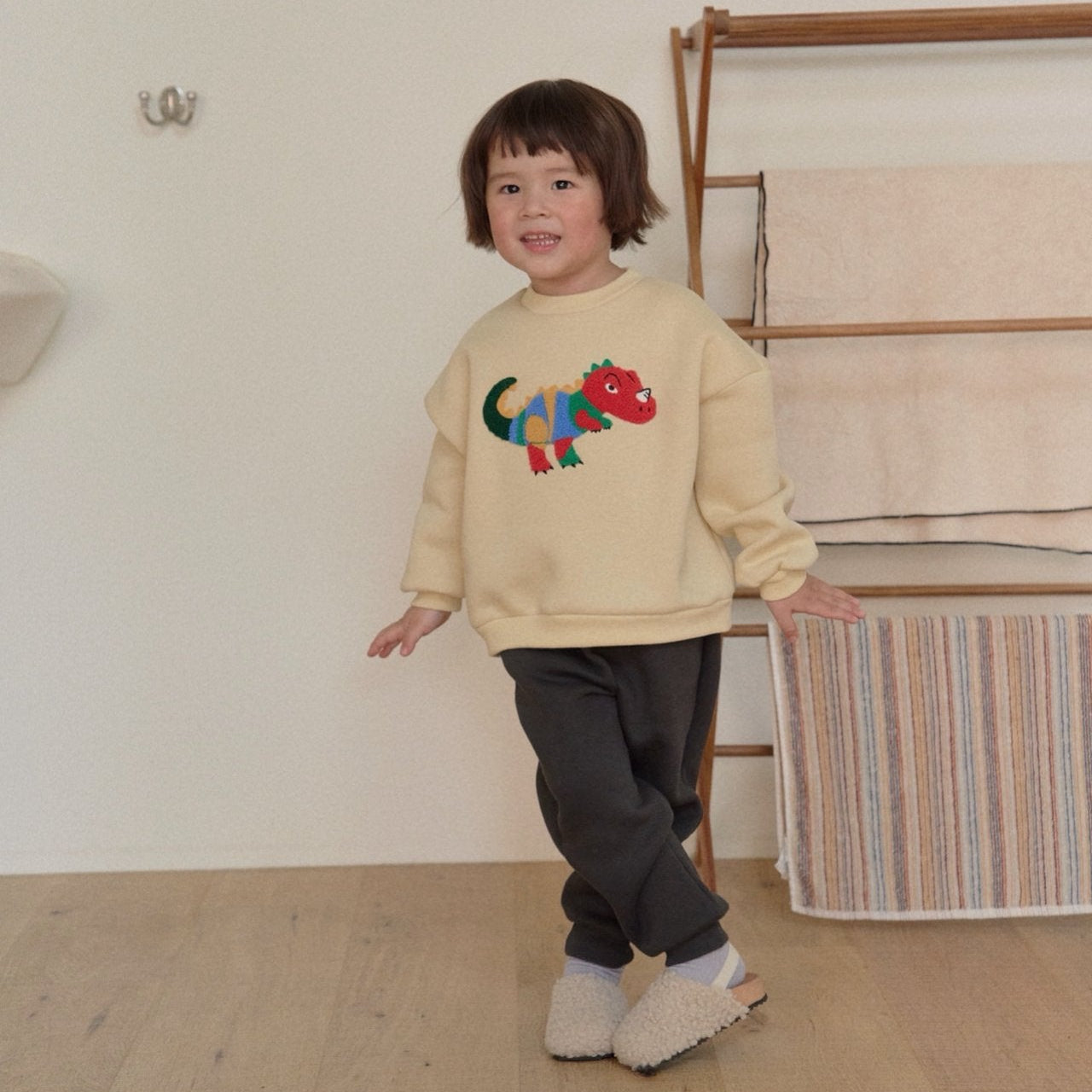 KIDS CARTOON DINOSAUR 2PIECE SET