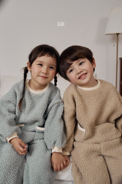 KIDS SHERPA TWO-PIECE SET