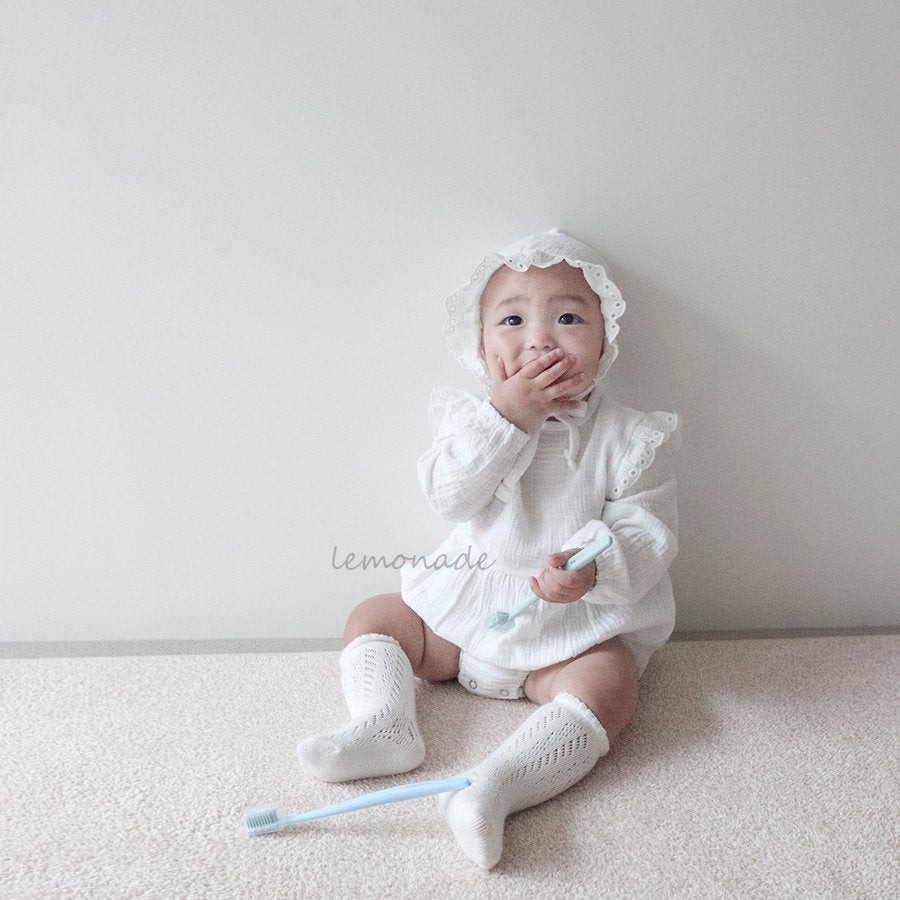 BABY LACE LONG SLEEVE ROMPER WITH HAT