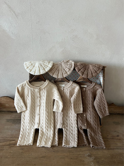 BABY COZY KNIT ROMPER WITH HAT