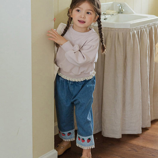 [SWEET SALE] Strawberry Embroidered Cuff Jeans