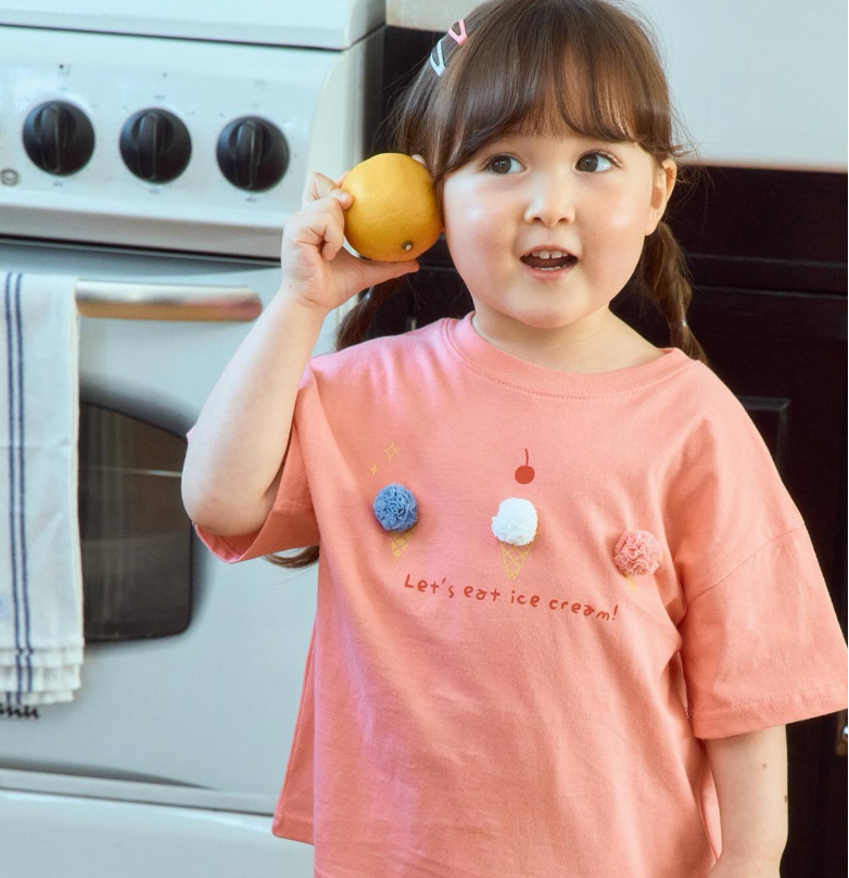 KIDS EAT ICECREAM T-SHIRT