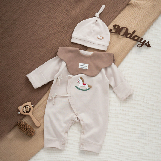 BABY ROMPER WITH HAT AND BIB