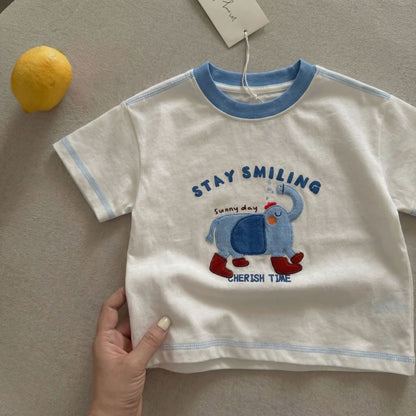 STAY SMILING T-SHIRT